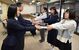 市役所で開かれた贈呈式