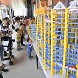 プラレールに釘付け! 栃木県の鉄軌道事業者6社が垣根を越えて集結 宇都…