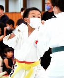 黒羽、団体組手で頂点　空手道 県１・２年生大会