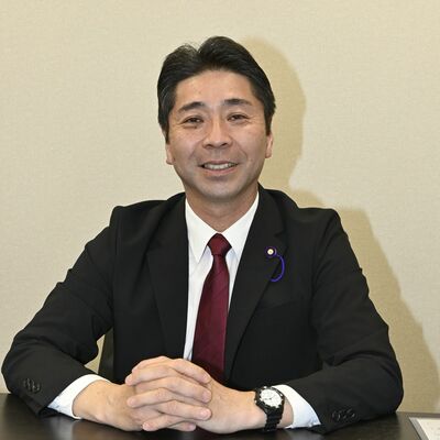 戸崎泰秀さん