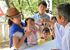 子どもの健やかな成長を願い、額に朱印を押す「初山ペタンコ祭り」＝２０１４年６月１日撮影