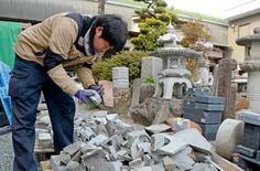 墓石端材で一点ものの食器