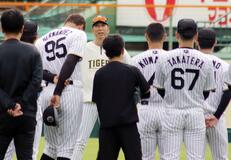 藤川監督「自然体で」