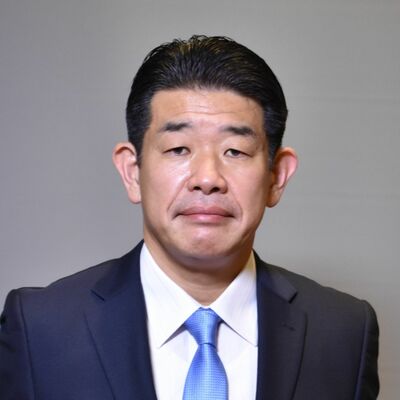 五十嵐清氏