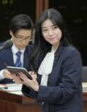 聴覚障害議員が初質疑