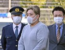 風俗紹介疑いでリーダー逮捕