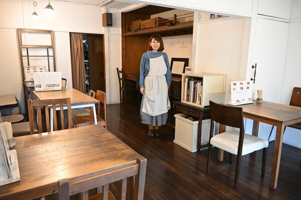 ２階客席とスタッフ