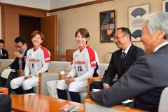 ホンダ知事表敬 「日本一」へ意欲