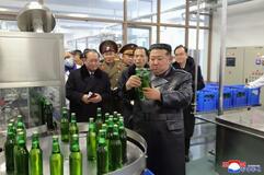 金正恩氏、ビール生産称賛