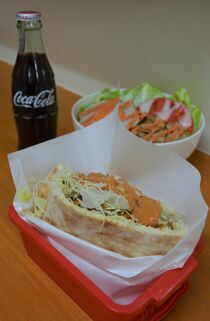 【テークアウト宮めし】ナナケバブ