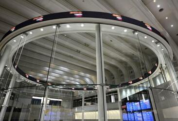 東証大幅続落、終値1284円安