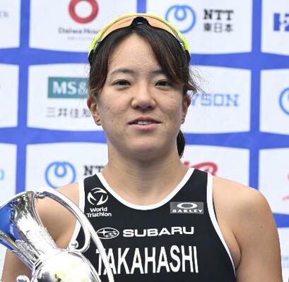 　トライアスロン女子の高橋侑子