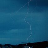 栃木県内、13日夜にかけて荒天に注意　大気不安定、激しい雷雨など