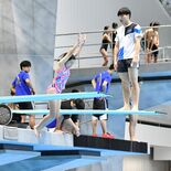「一歩踏み出せ」　宇都宮で飛び込みイベント　小中学生38人が挑戦