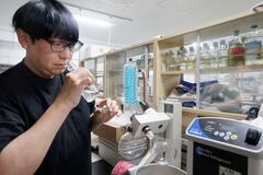 素人集団、科学でジン造り