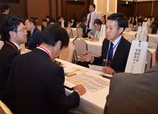 過去最多１７７社が参加／人材確保の危機感反映／県内企業と学校情報交換会