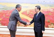 ディズニー、対中投資を拡大