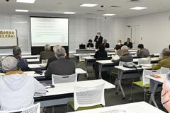 活動報告 在り方議論　