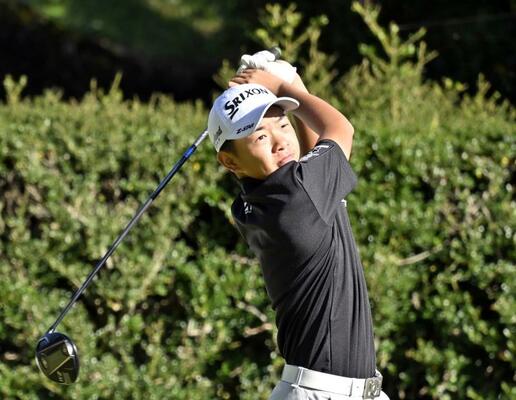 最年少優勝の期待がかかる小筆（那須塩原）＝昨年１０月１７日の知事盃一般男子の部決勝より