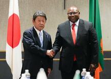 鉱物輸送路の整備協力