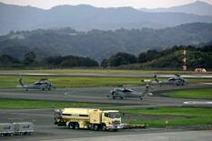 米軍ヘリ３機が緊急着陸