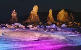 和歌山の奇岩、恒例ライトアップ