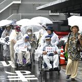 寄宿舎の「復活」訴え行進　那須特別支援学校の卒業生保護者ら　「寄宿舎教育を生かして」