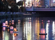 田川で灯籠流し　宇都宮
