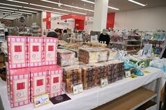 全国ご当地パン集結