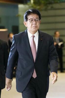 金子恭之氏=昨年10月