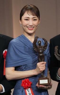 第33回読売演劇大賞に決まった望海風斗さん=27日午後、東京都千代田区