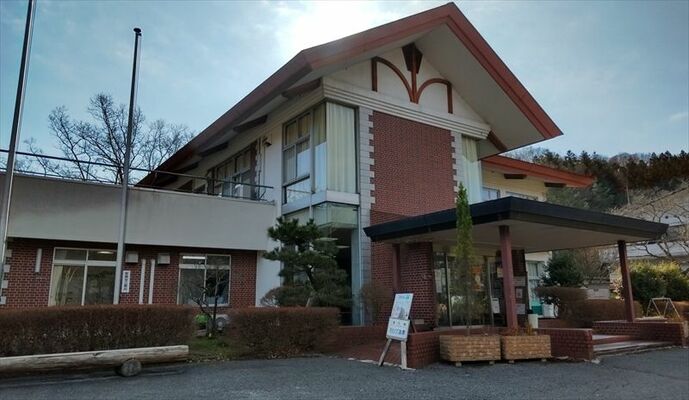 老朽化が進む市自然休養村管理センター
