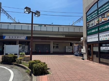 　足利市駅の目の前にあるが、店名は「おやまのきそば」