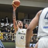 ブレックス快勝　攻守がっちり、群馬に81－55