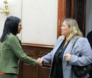 ベネズエラ、欧州とも協調