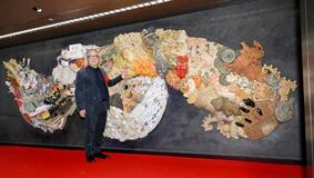 銀座駅に大友克洋さん作品を設置