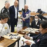 囲碁の聖地・日光で「一手に夢中」　多世代が集う講座スタート　９月に初の市長杯も