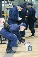 ２０代女性が首と手首けが、新潟