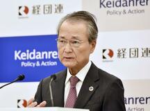 政治の安定へ 自維連立評価 