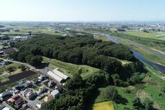 飛山城史跡公園