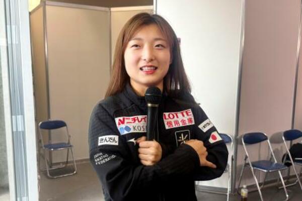 優勝から一夜明け、取材に応じる坂本花織=9日、大阪府門真市