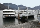 奥日光・中禅寺湖で水位低下　湖南部の島が陸続きに　待ち望む「恵の雨」