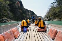 鬼怒川ライン下り 自粛の中の船出 日光