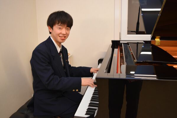 全日本学生音楽コンクールピアノ部門高校生の部で３位になった柴田さん