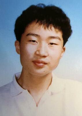 飯塚紘平被告(中学校の卒業アルバムから)