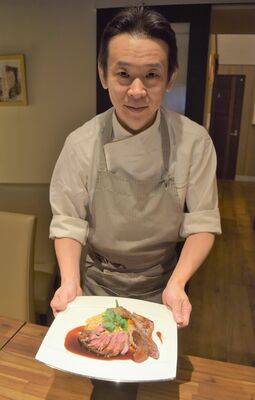 大麦のもち絹香、ナシのにっこりを使った「ラスペルジュ」の料理＝東京都港区