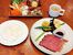 人気の国産牛ローストビーフランチ