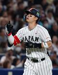 日本代表、佐藤3ランから白星