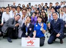 フィギュア坂本、味の素を訪問