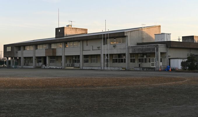 おもちゃ美術館を核とした複合施設の建設が予定される旧網戸小